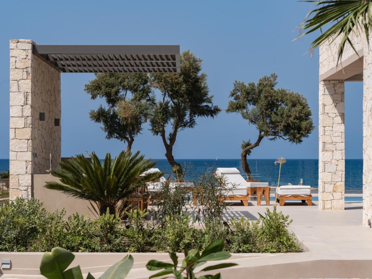 Artemis Seafront Villa, An Evanescence Sea Retreat, By Thinkvilla Tavronitis Exteriér fotografie