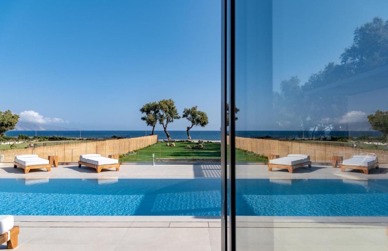 Artemis Seafront Villa, An Evanescence Sea Retreat, By Thinkvilla Tavronitis Exteriér fotografie
